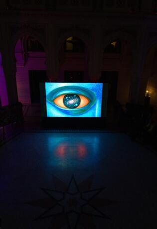 Izložba koja je punila Vijećnicu i ide dalje: Sarajevski umjetnički projekat ide na svjetsku turneju