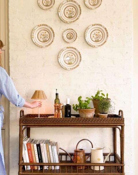 Kuhinjska organizacija bez ormara: Komad koji svi žele jer štedi prostor i izgleda moderno