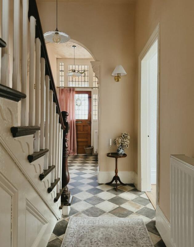 Rješenje za uske hodnike koje uvijek pali: Našli smo lijepe zidne lampe dostupne i u BiH