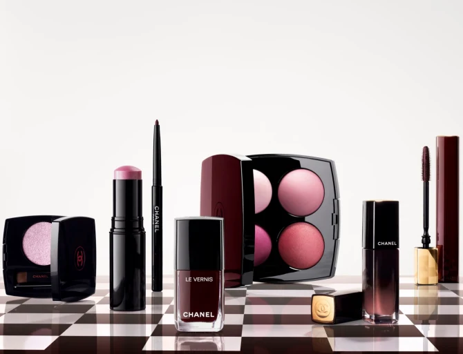 rouge-noir-chanel-20-bonjour-ba