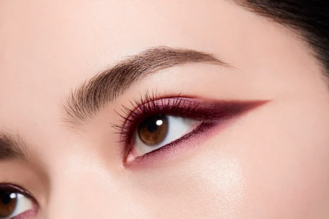 rouge-noir-chanel-45-bonjour-ba