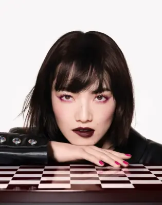 ROUGE NOIR: Kada se stara boja vrati kao najjači CHANEL potez i da, izgleda moćno!