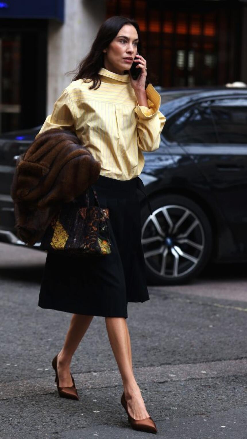 Trik koji očekujemo samo od Alexe: Jedan pomak koji osvježava poslovni look