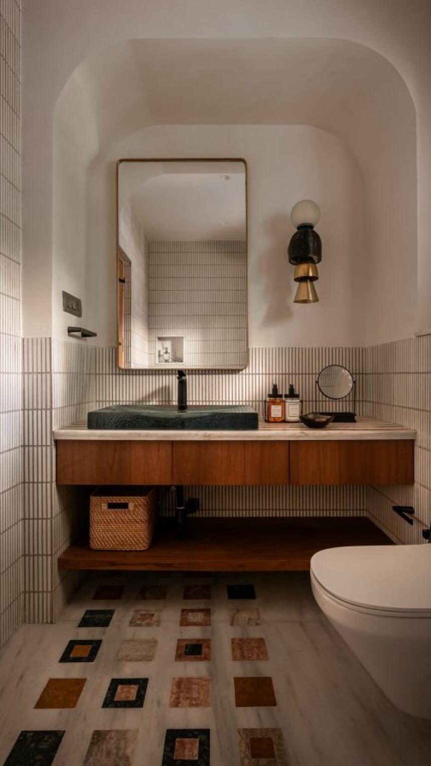 Ovakav ormarić za kupatilo rješava svakodnevni problem sitnica koje uvijek stoje na lavabou