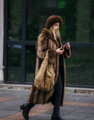 Nismo spremni da ih skinemo: Najbolje stilizovane bunde na prolaznicama s ulica Sarajeva