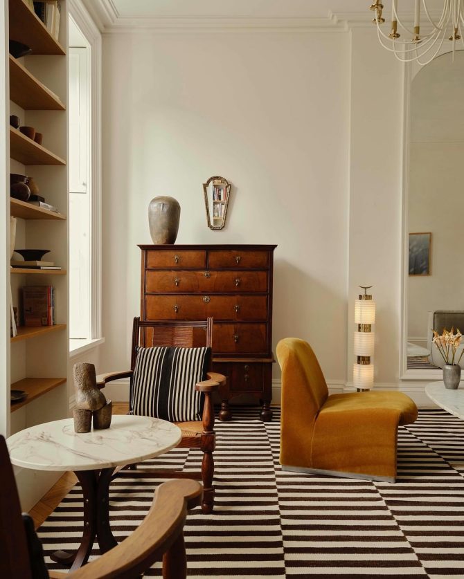 Ako niste naslijedili naninu, pronašli smo drvene komode i vitrine koje imaju tu toplinu