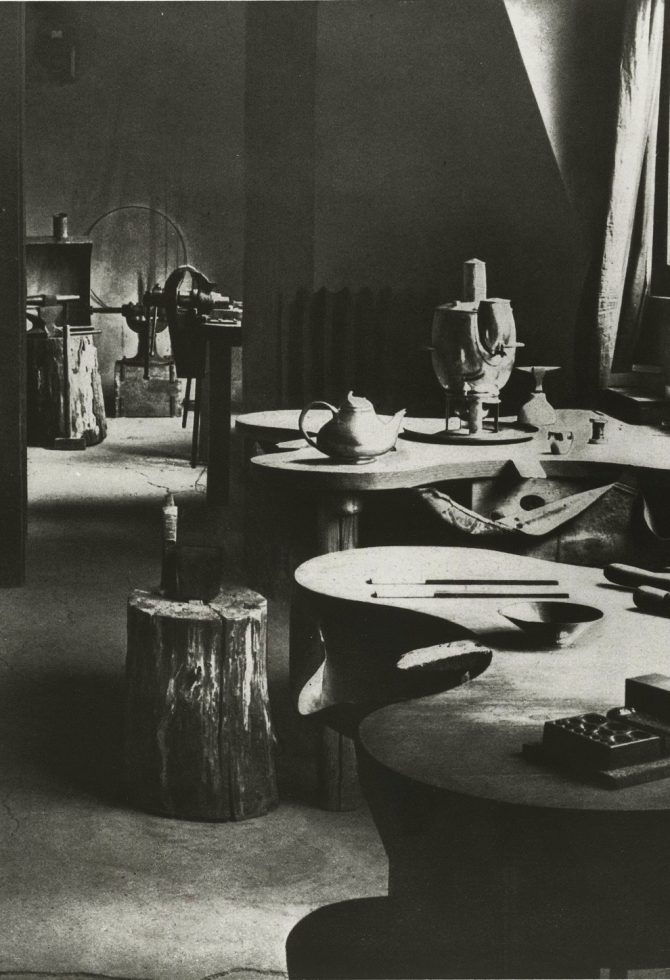 zene_bauhausa_marianne_bonjour_ba_b3