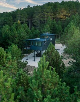 Nedaleko od Mostara pronašli smo treehouse koji redefiniše mikro objekte u prirodi