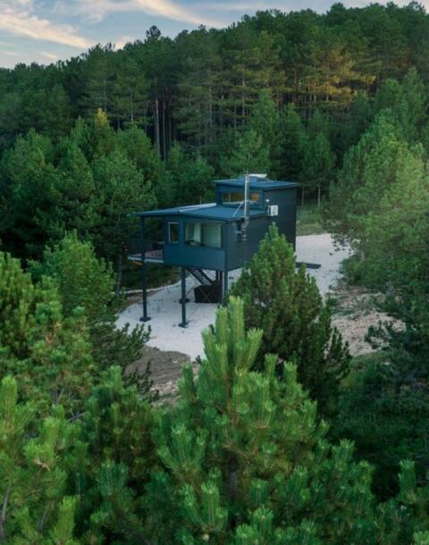 Nedaleko od Mostara pronašli smo treehouse koji redefiniše mikro objekte u prirodi