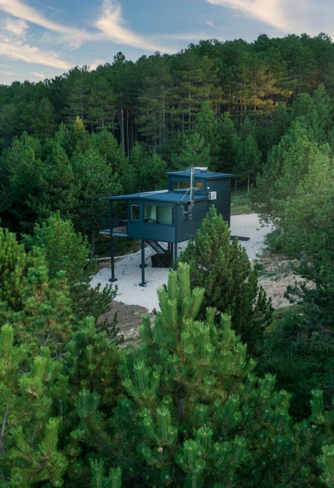 Nedaleko od Mostara pronašli smo treehouse koji redefiniše mikro objekte u prirodi