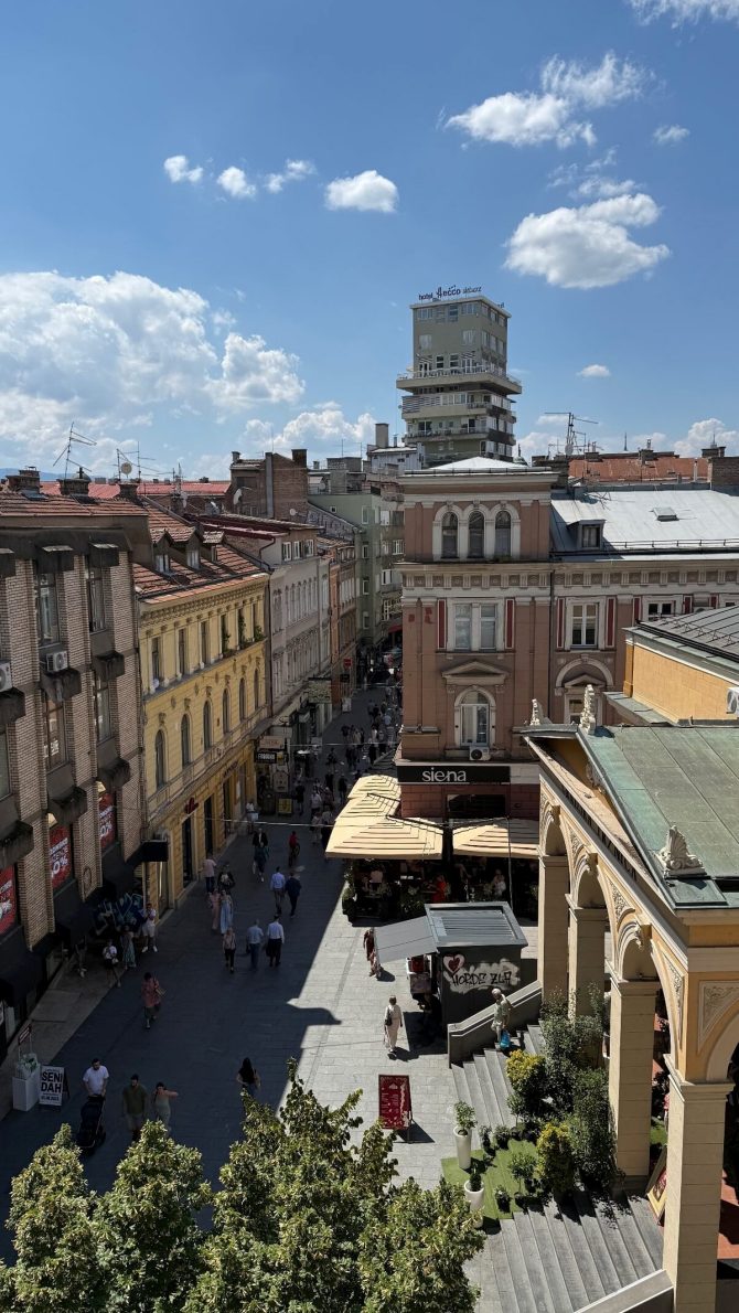 sarajevo_trg_stan_bijeli_bonjour_design_1