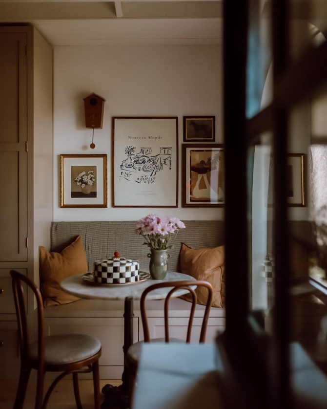 klupa_trpezarija_secija_kuhinja_bih_bonjour_design_627275613_18004124195702388_5751206490655099829_n