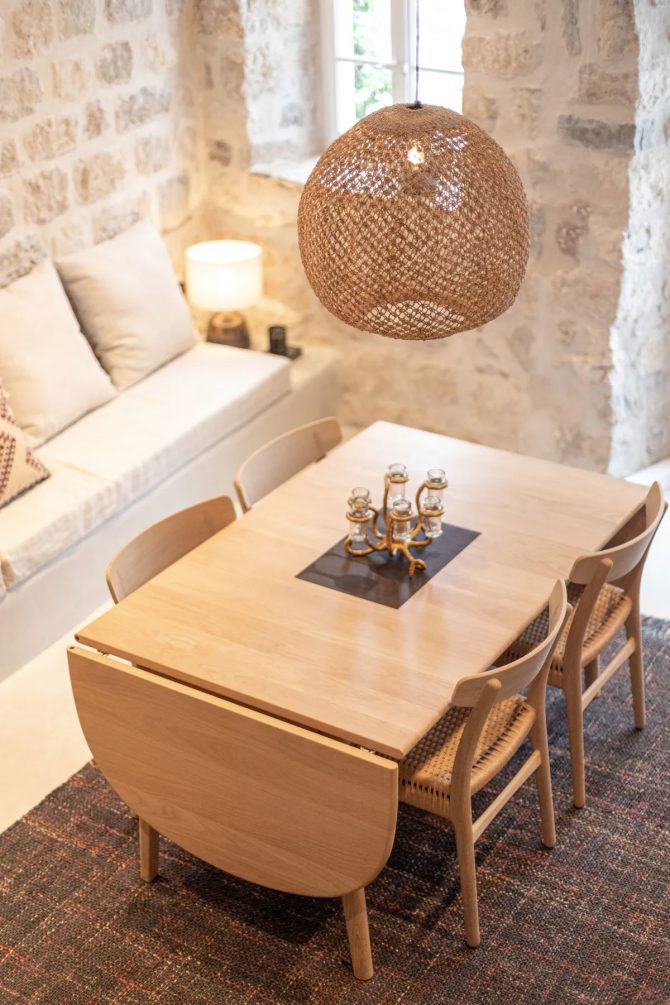 klupa_trpezarija_secija_kuhinja_bih_bonjour_design_bonjour-ba-kuca-studio-fluid-crna-gora-perast-013