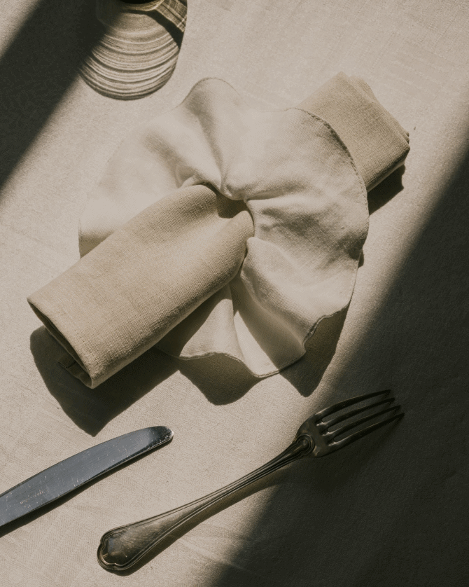 vezeni_stoljnjak_sarah_espeute_bonjour_design_1