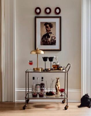 U Sinsay-u smo pronašli komad koji će zamijeniti pomoćni stolić jer je funkcionalniji