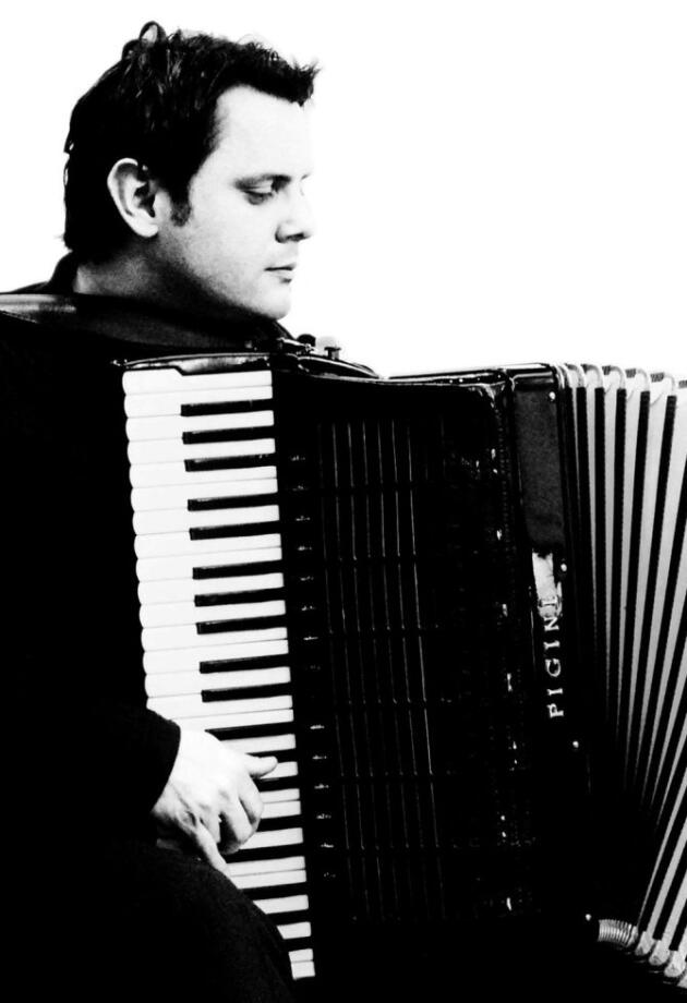 Zvuk harmonike koji će odjekivati 7 noći u Royal Albert Hallu: Nihad nam otkriva priču iza poziva