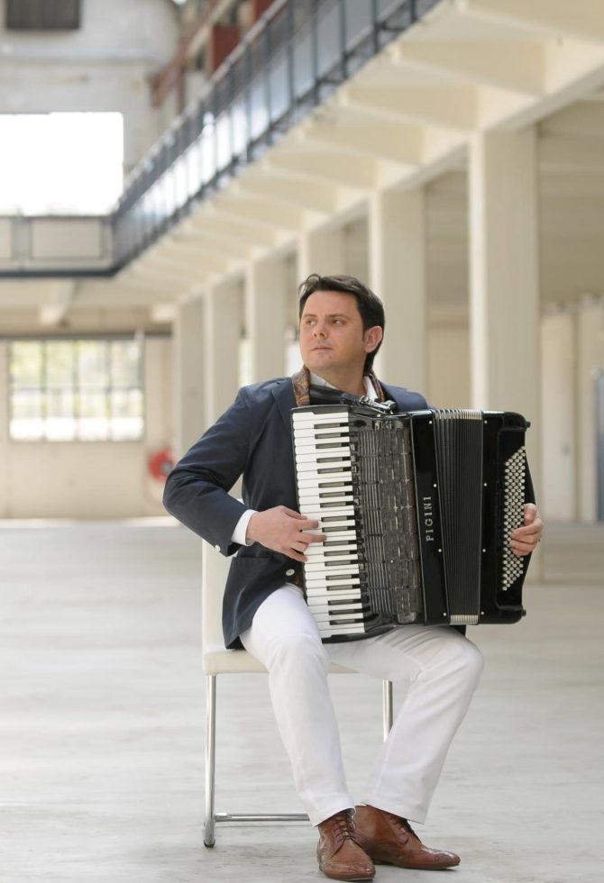 nihad_hrustanbegovic_royal_albert_hall_london_koncert_bonjour_ba_2