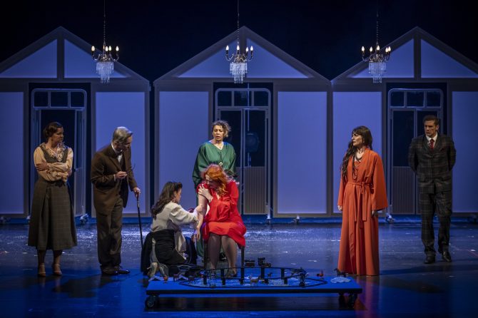 ubistvo_u_orijent_ekspresu_adisa_vatres_kostimi_scena_bonjour_ba_24