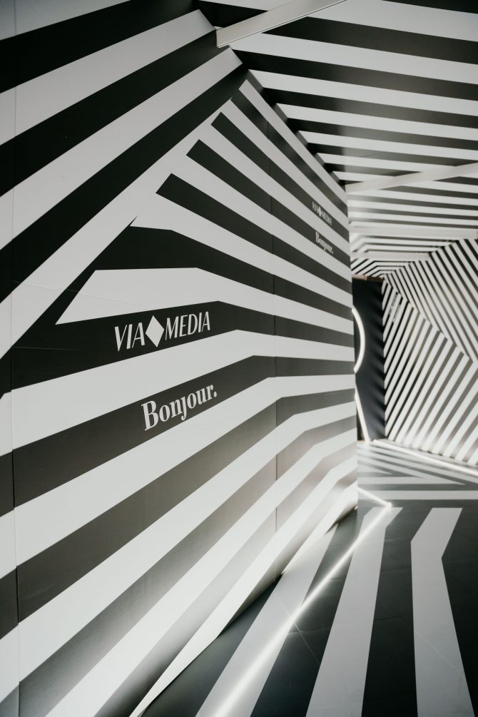 bonjour_x_via_media_gala_night_event_dizajn_set_bonjour_design_08