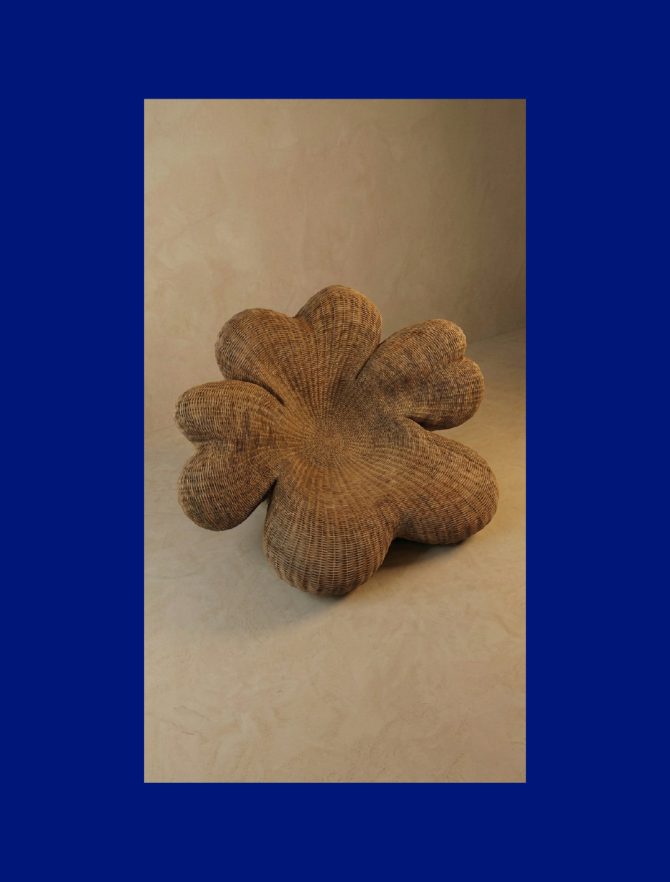 alja_horvat_fotelja_dizajn_bonjour_design_grafika_3