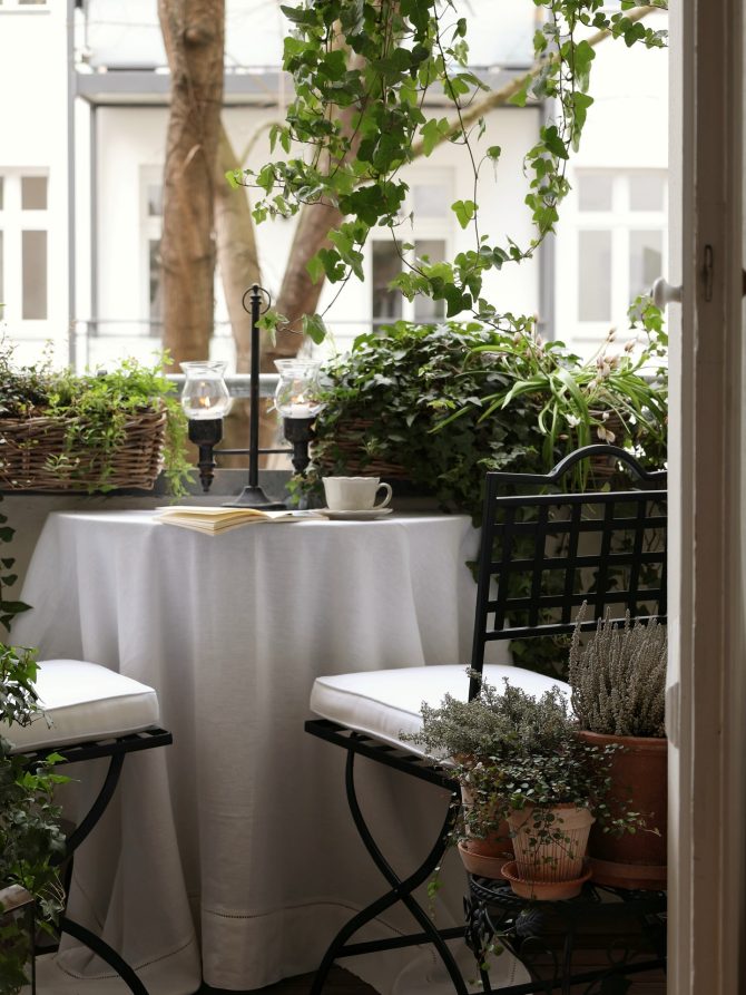 jysk_sarajevo_bih_metalna_stolica_balkon_basta_bonjour_design_02