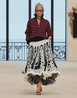 CHANEL Cruise 2026/27: prva revija Matthieua Blazyja donijela je novo raspoloženje