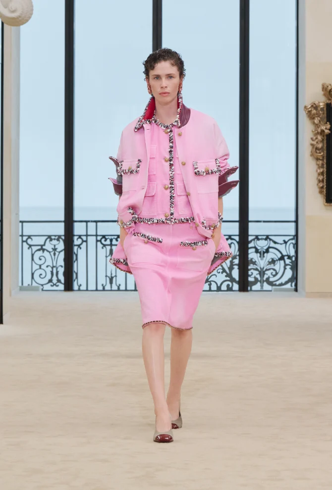 chanel-cruise-matthieu-blazy-50-bonjour-ba