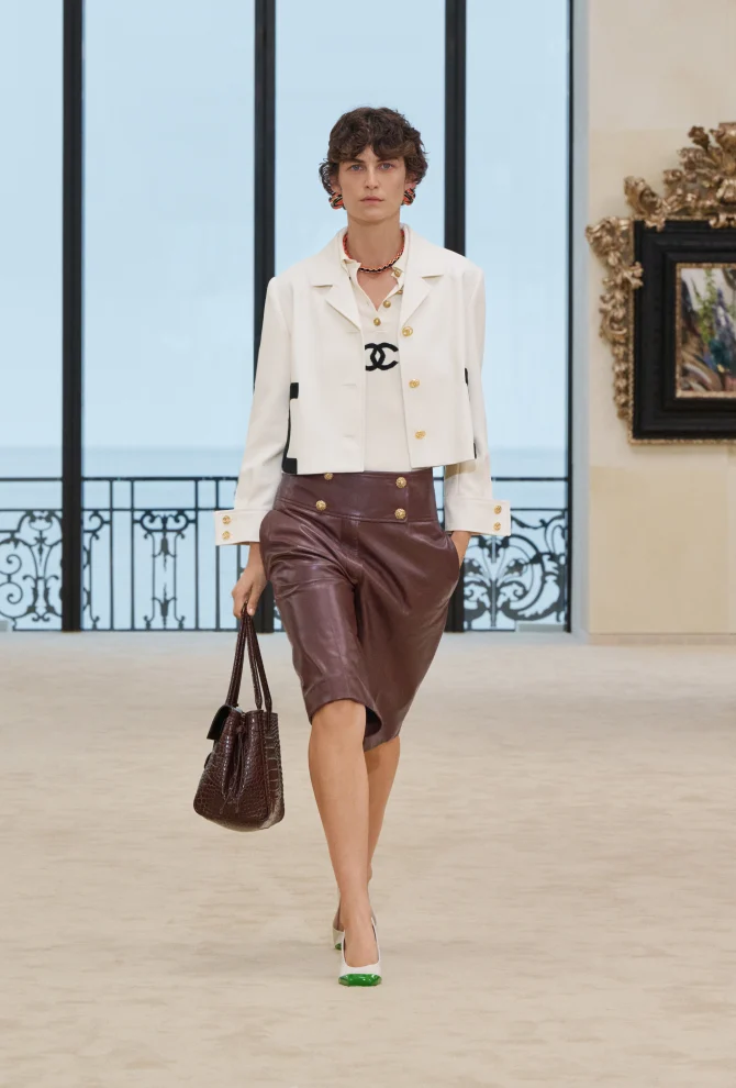 chanel-cruise-matthieu-blazy-59-bonjour-ba