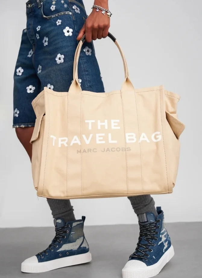 marc-jacobs-43-bonjour-ba