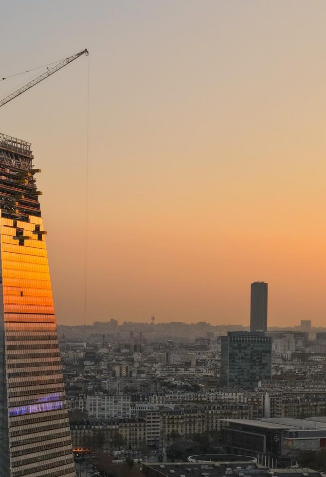 pariz_neboder_herzog_de_meuron_bonjour_design_3