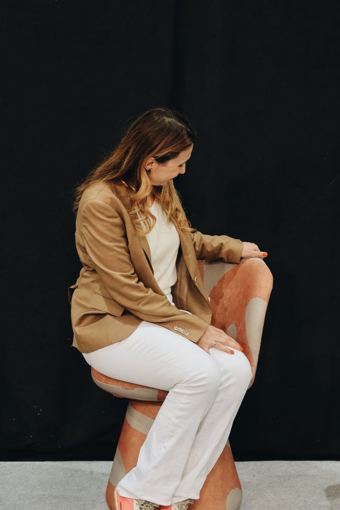 bih_produkt_stolica_fotelja_nedzla_potogija_slonia_bonjour_design_1-1