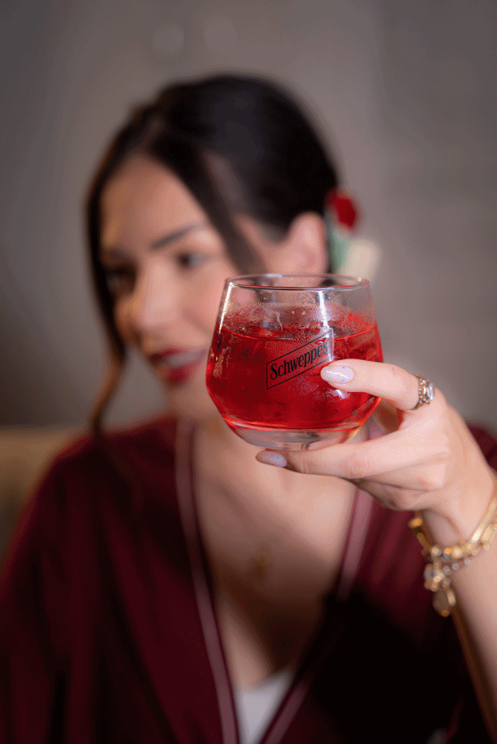amina_efendic_date_night_get_ready_with_me_schweppes_bonjour_ba_3-1