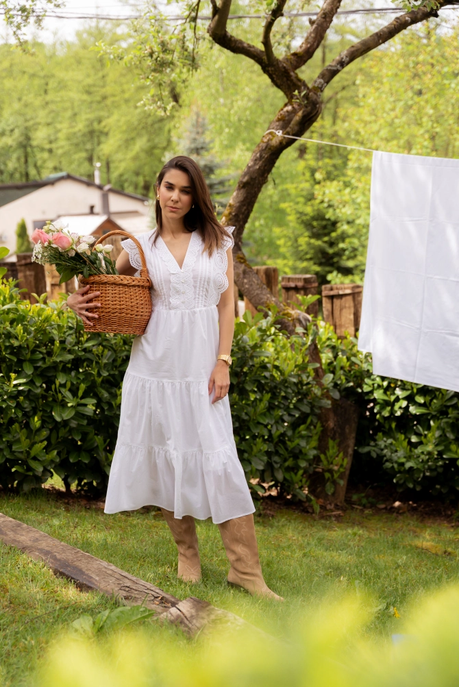 back-to-white-arix-merima-ikanovic-40-bonjour-ba