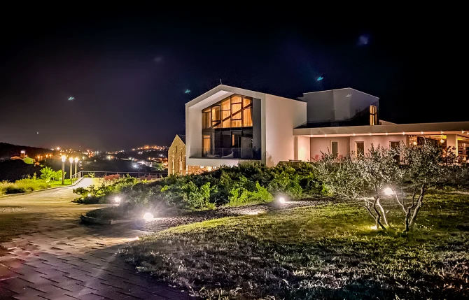 emporia-mostar-boulevard-wine-dine-hotel-10-bonjour-ba