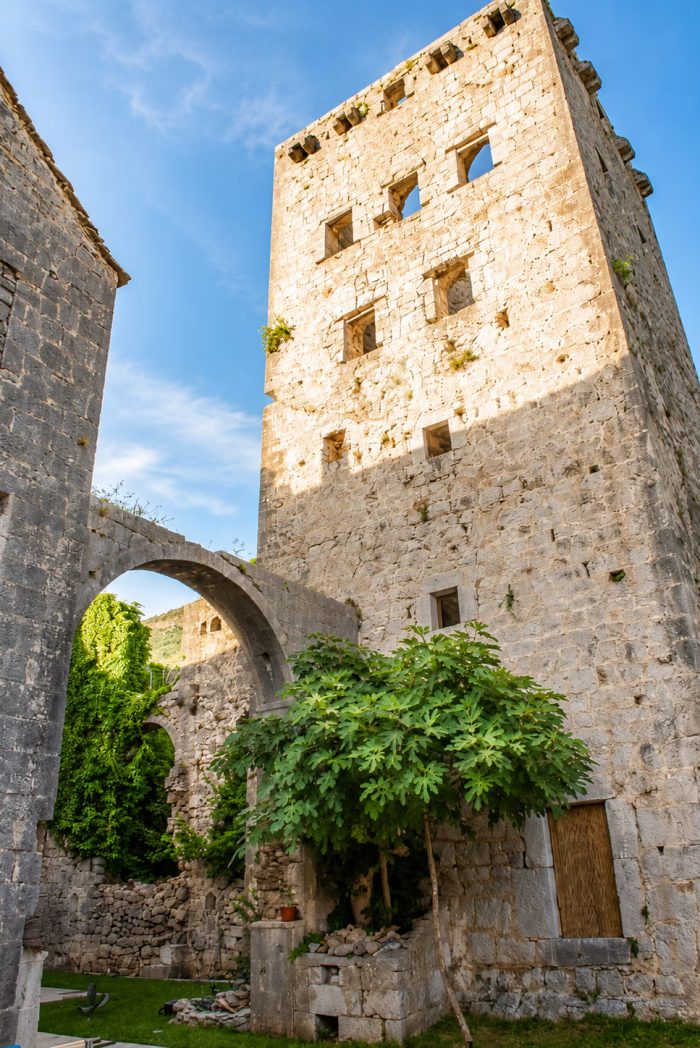 trebinje_bih_tvrdjava_dvorac_bilja_arhitektura_bonjour_design_5
