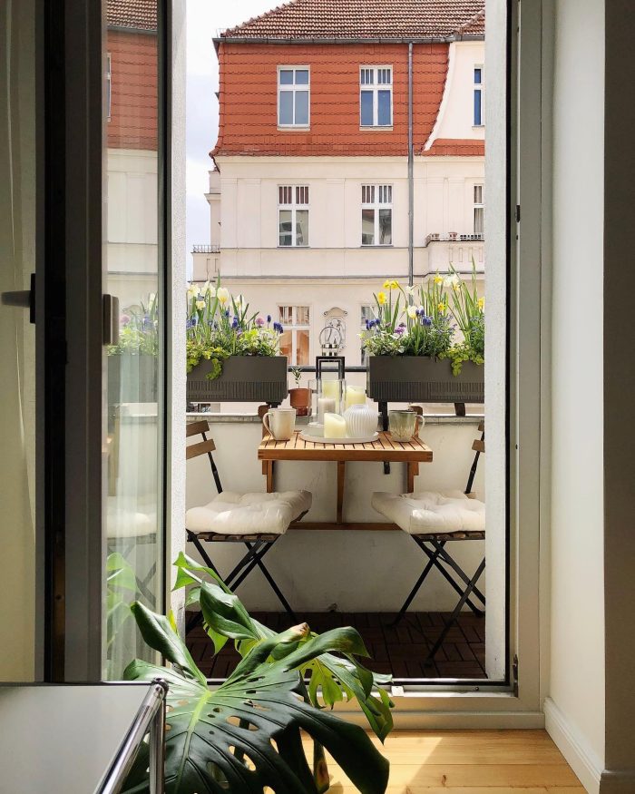 ikea_mali_balkon_stolic_bonjour_design_n1