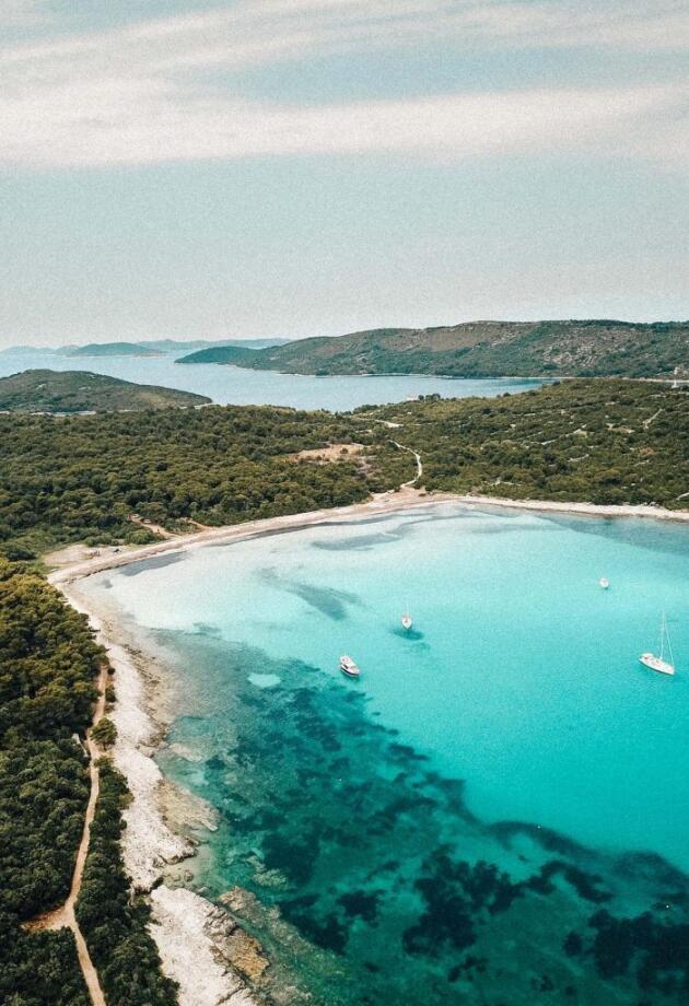 Hrvatski Havaji kriju se na Dugom otoku: Sakarun je plaža za vaš ljetni bucket list