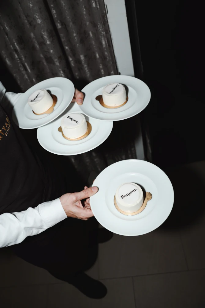 bonjour-table-desert-gordana-dobras-sky-bar-banja-luka_5-bonjour-ba