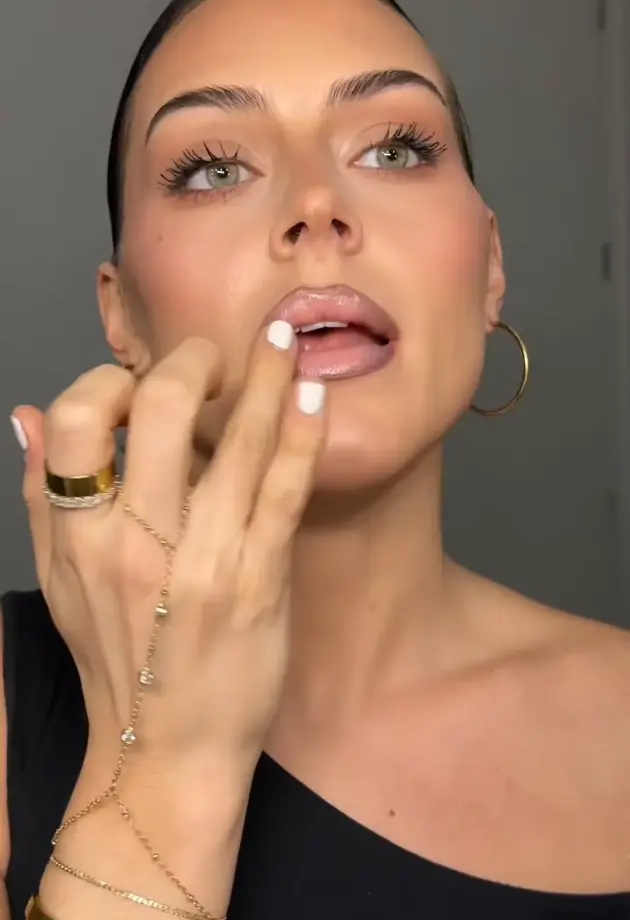 Revolution Makeup u Sarajevu: 5 proizvoda koje TikTok stalno izdvaja.