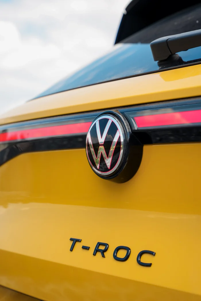 isprobali-smo-volkswagen-t-roc-526-bonjour-ba