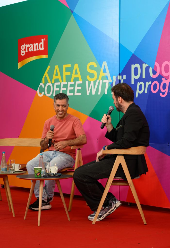 Uz kafu s Anwarom pričali smo kako je svoj život ispisao na 800 stranica i pretvorio u filmske priče