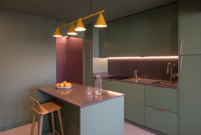 interijer-mali-stan-madrid-regal-casa-pop-bonjour-design-11