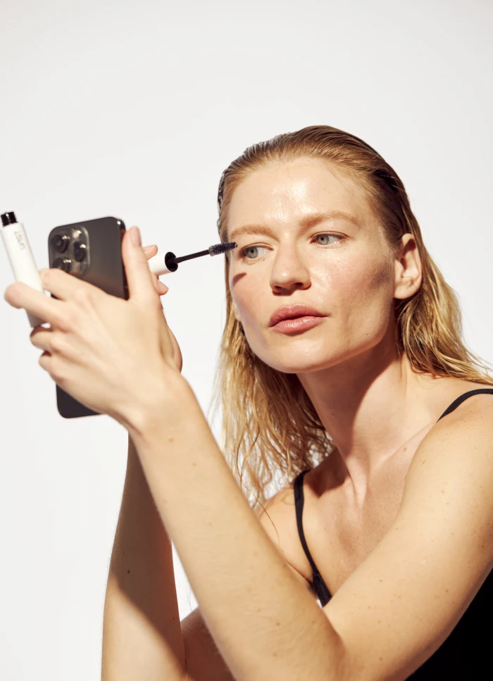 u1st-smart-makeup-sminka-njega_26-bonjour-ba