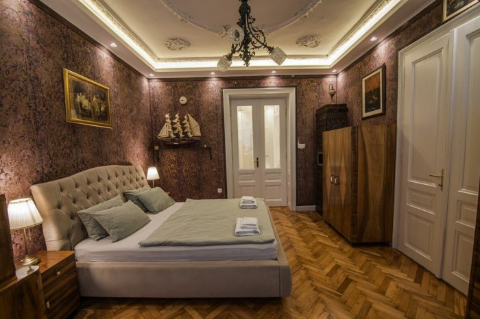 stan-sarajevo-stari-grad-maksimalizam-interijer-bonjour-design-4