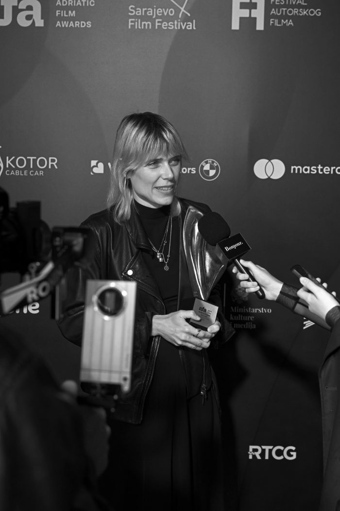Red carpet talk | Od tri nagrade za „Vjetre, pričaj sa mnom“ do uspjeha „Kotline“: Šta su nam rekli pobjednici?