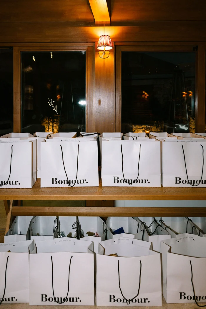 bonjourtable-goody-bag-11-bonjour-ba