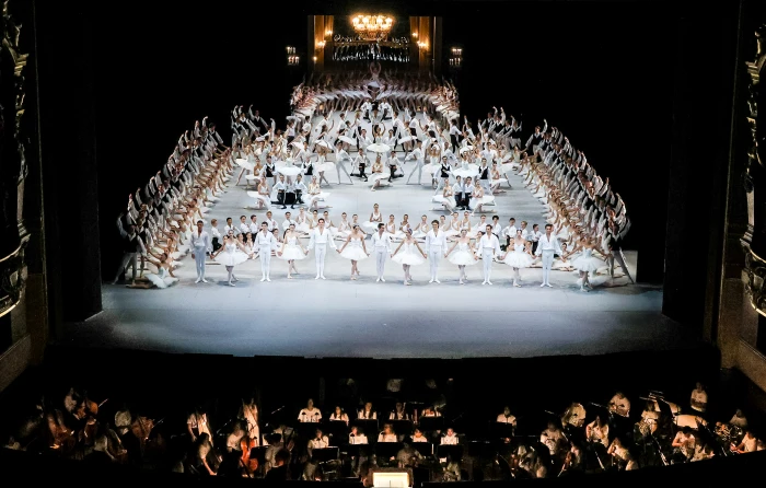 chanel-paris-opera-3-bonjour-ba