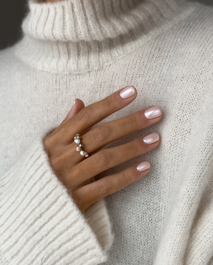 essence-milky-glazed-25-bonjour-ba