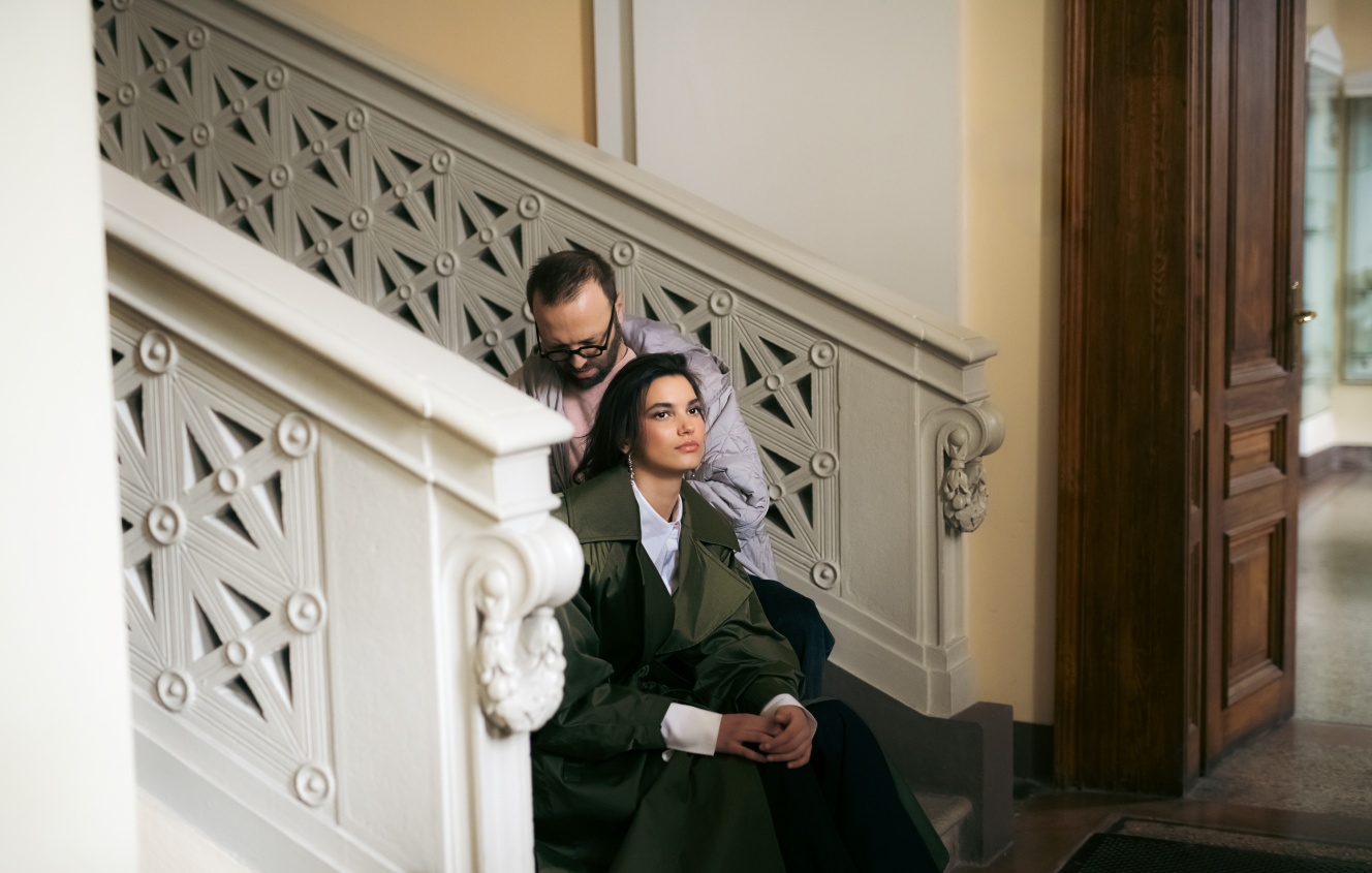 Bonjour_ba__DSC9422 copydigitalna_naslovnica_bts