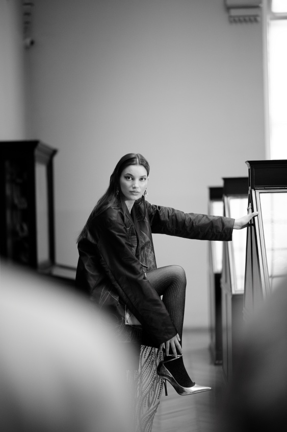 Bonjour_ba__DSC9556 copydigitalna_naslovnica_bts